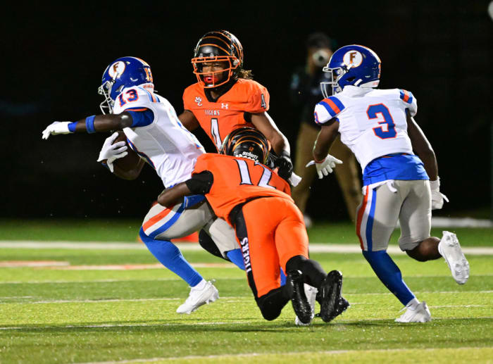 East St. Louis Edwardsville Illinois football 10-13-23 Tim Vizer 23821